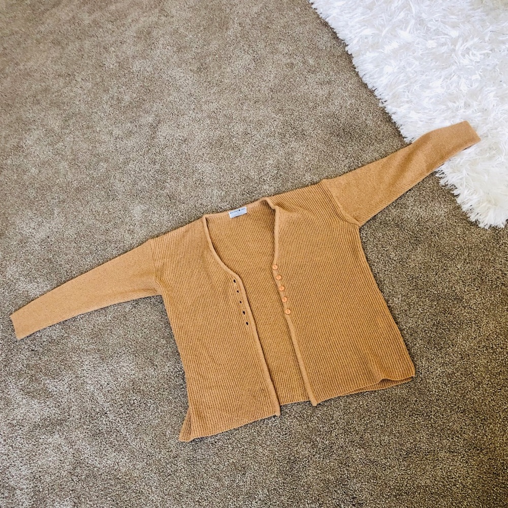 Dark Tan Women’s  Cardigan w. Side vents